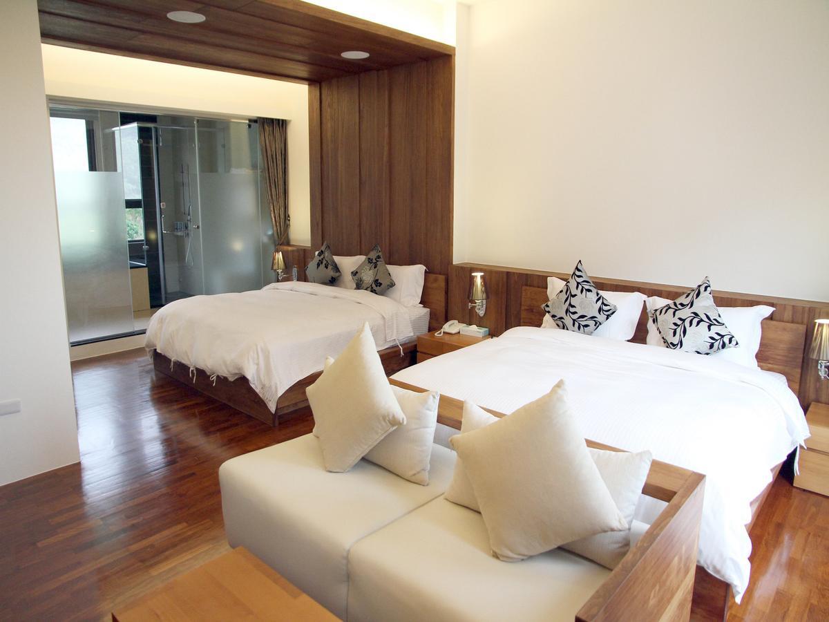 Peace Area Hot Spring Hotel Jiaoxi Extérieur photo