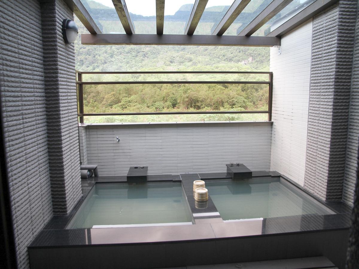 Peace Area Hot Spring Hotel Jiaoxi Extérieur photo